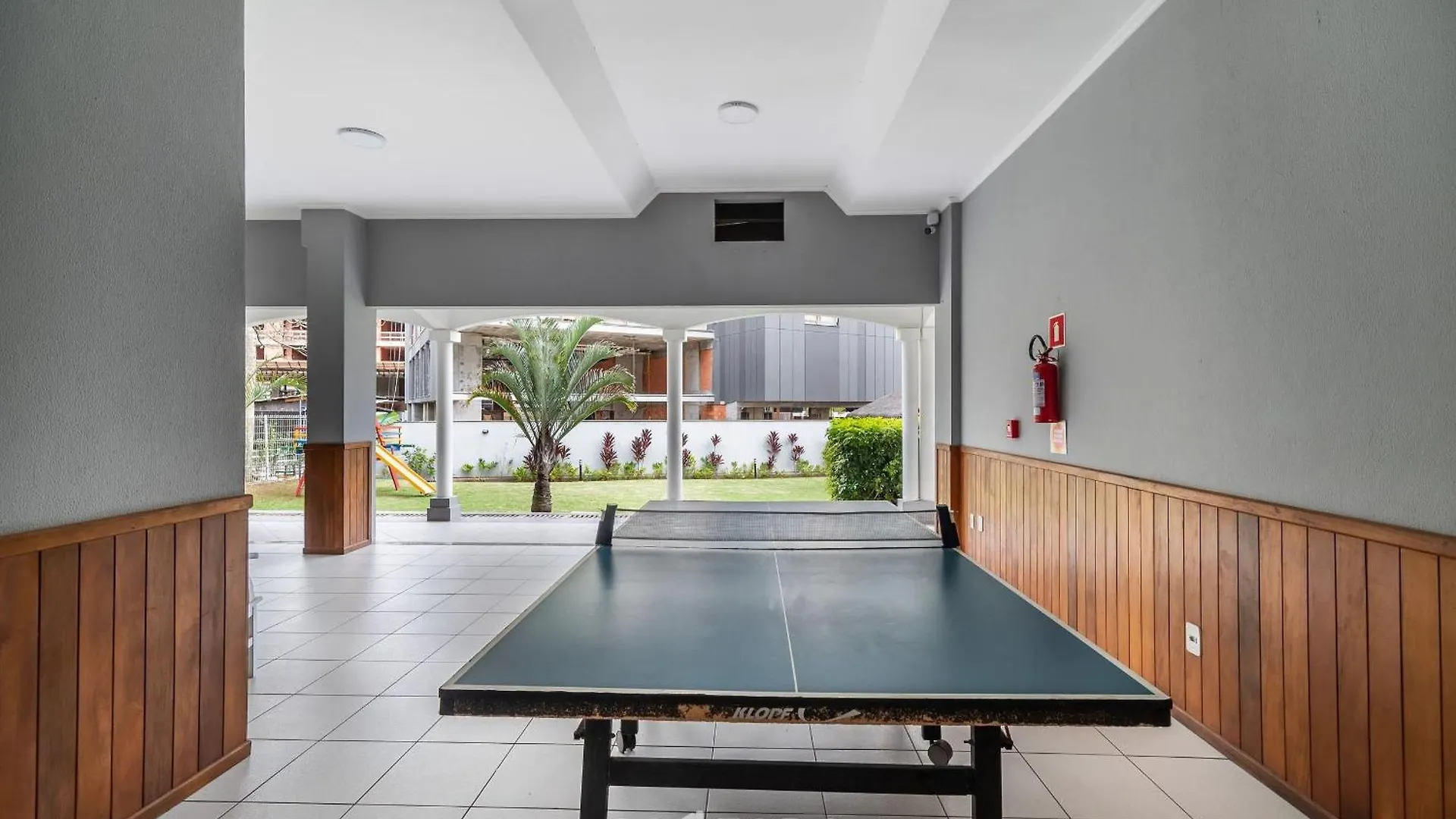 Apartamento Apto moderno e confortável perto da praia JSR112 Florianópolis